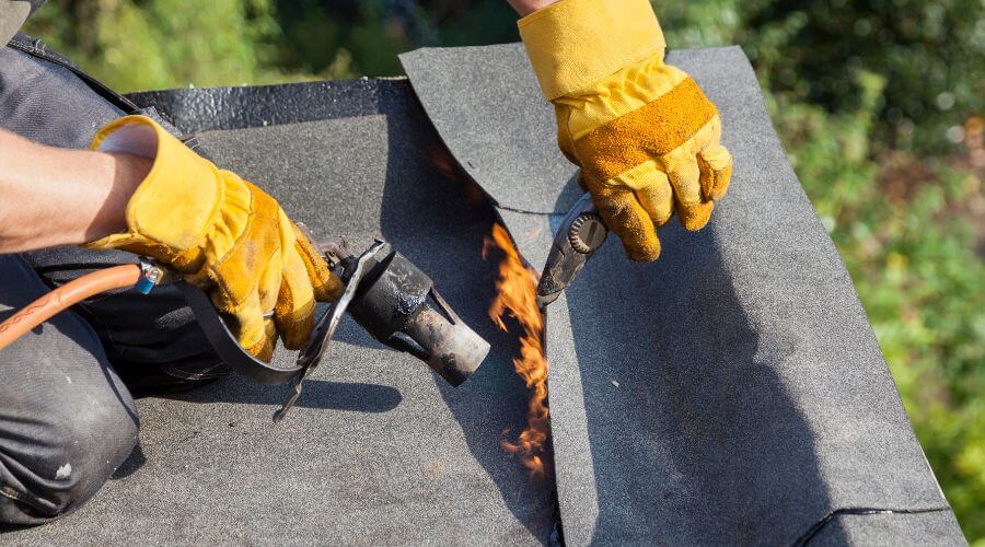 Professional New roof installation in Plantsville, CT